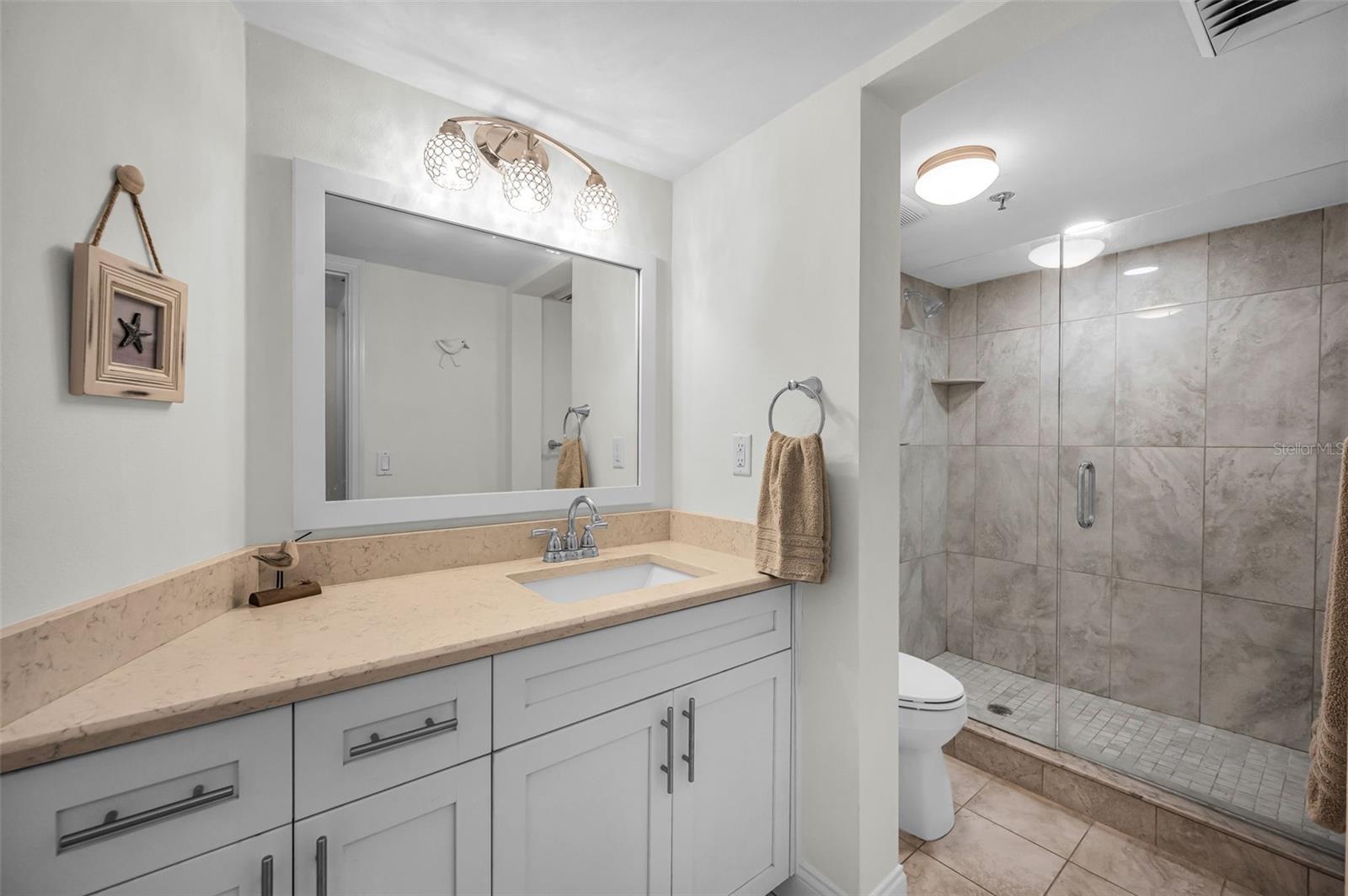 Image 68 of 100 For 1660 Gulf Boulevard Ph5