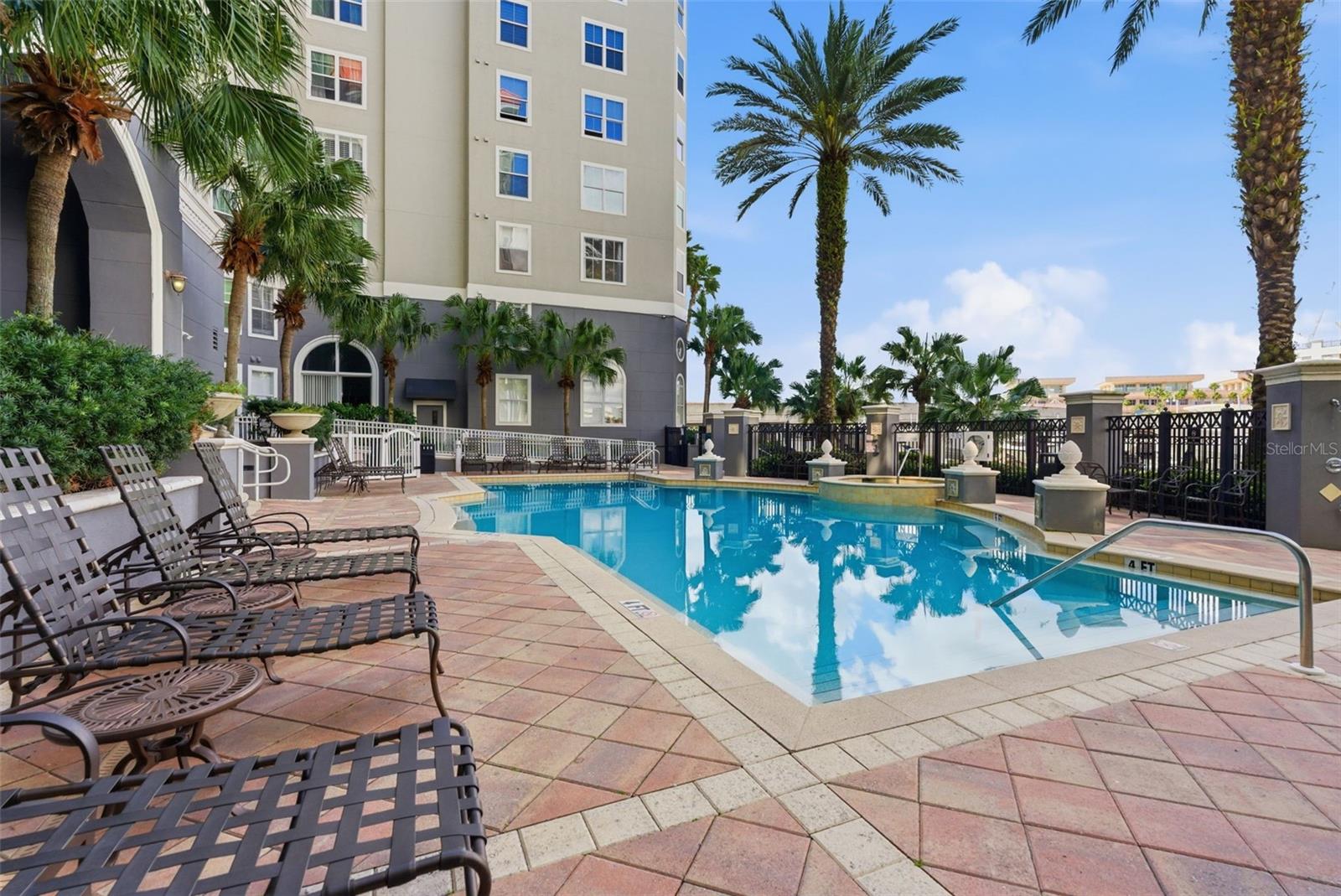 Image 30 of 59 For 700 Harbour Island Boulevard 403