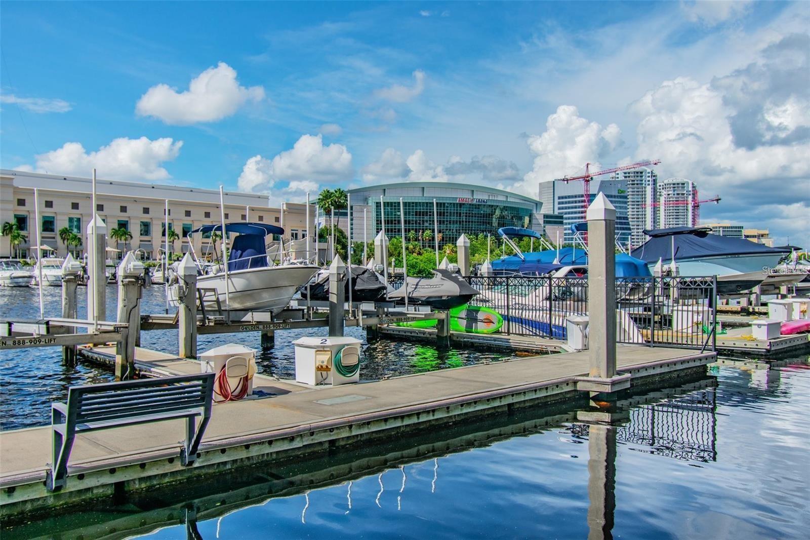 Image 51 of 59 For 700 Harbour Island Boulevard 403