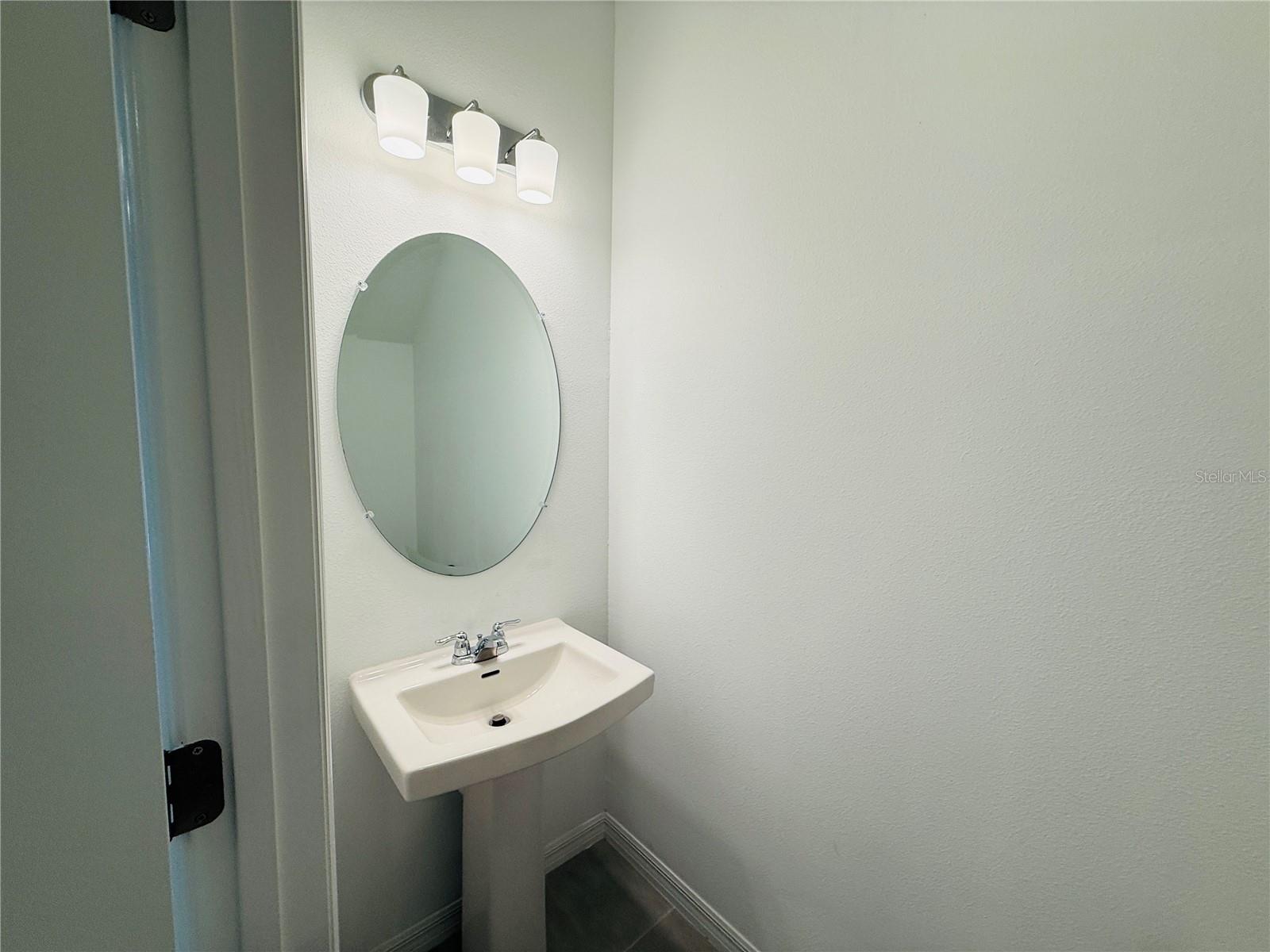 Image 14 of 30 For 2264 Paravane Way