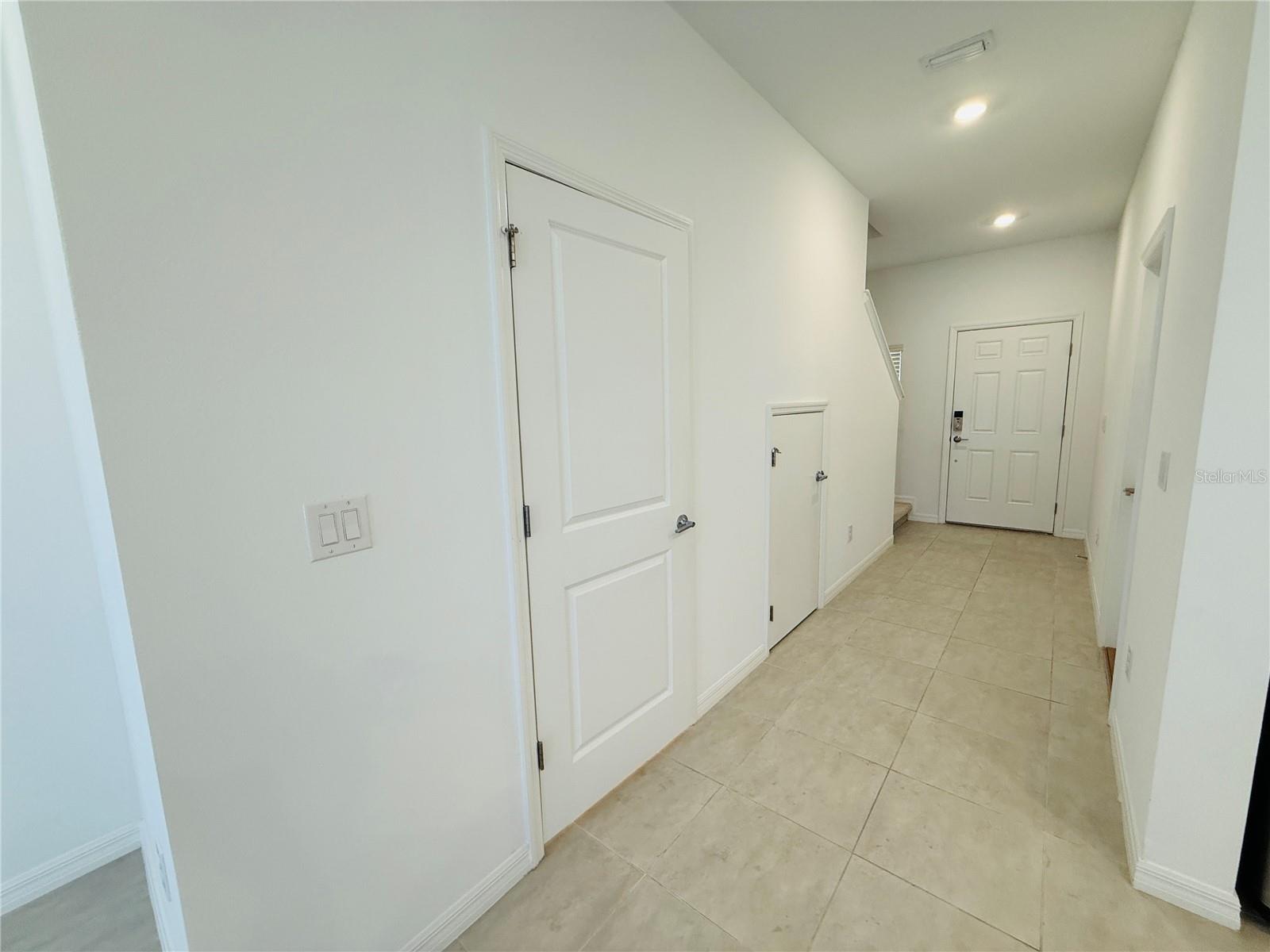 Image 2 of 30 For 2264 Paravane Way