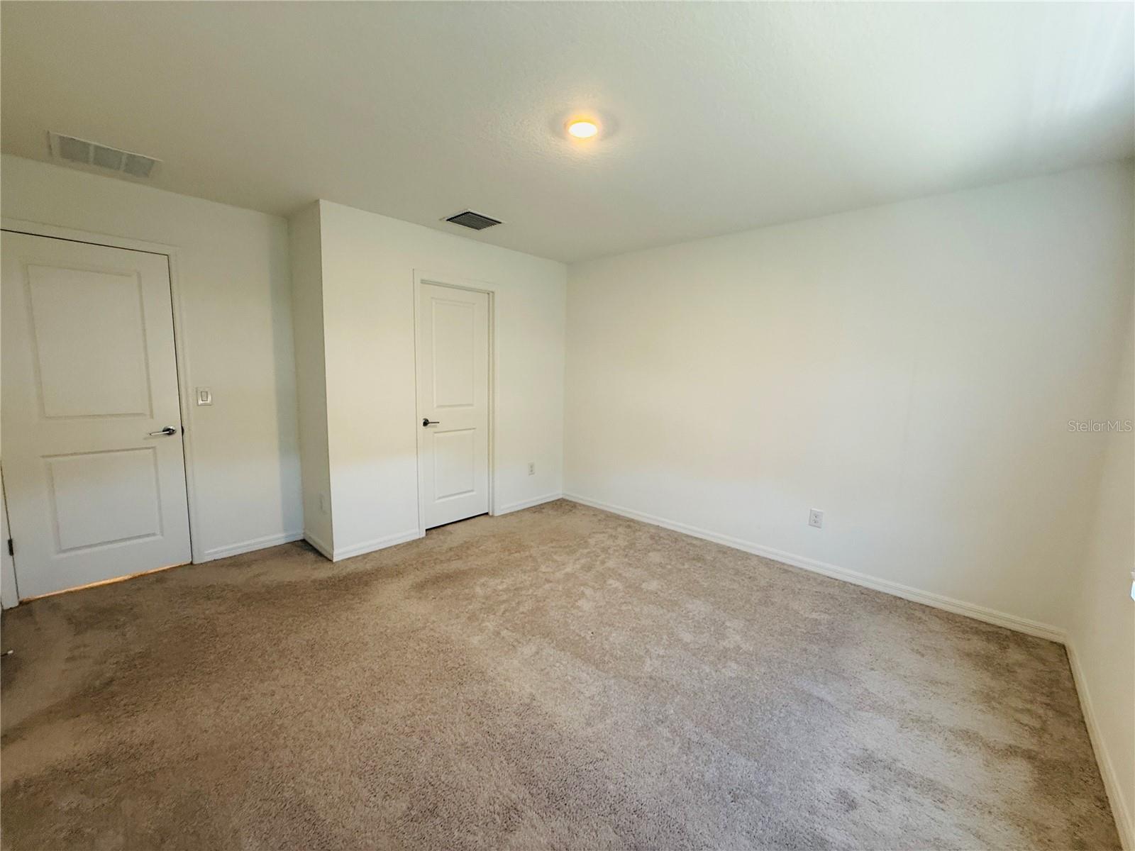 Image 21 of 30 For 2264 Paravane Way