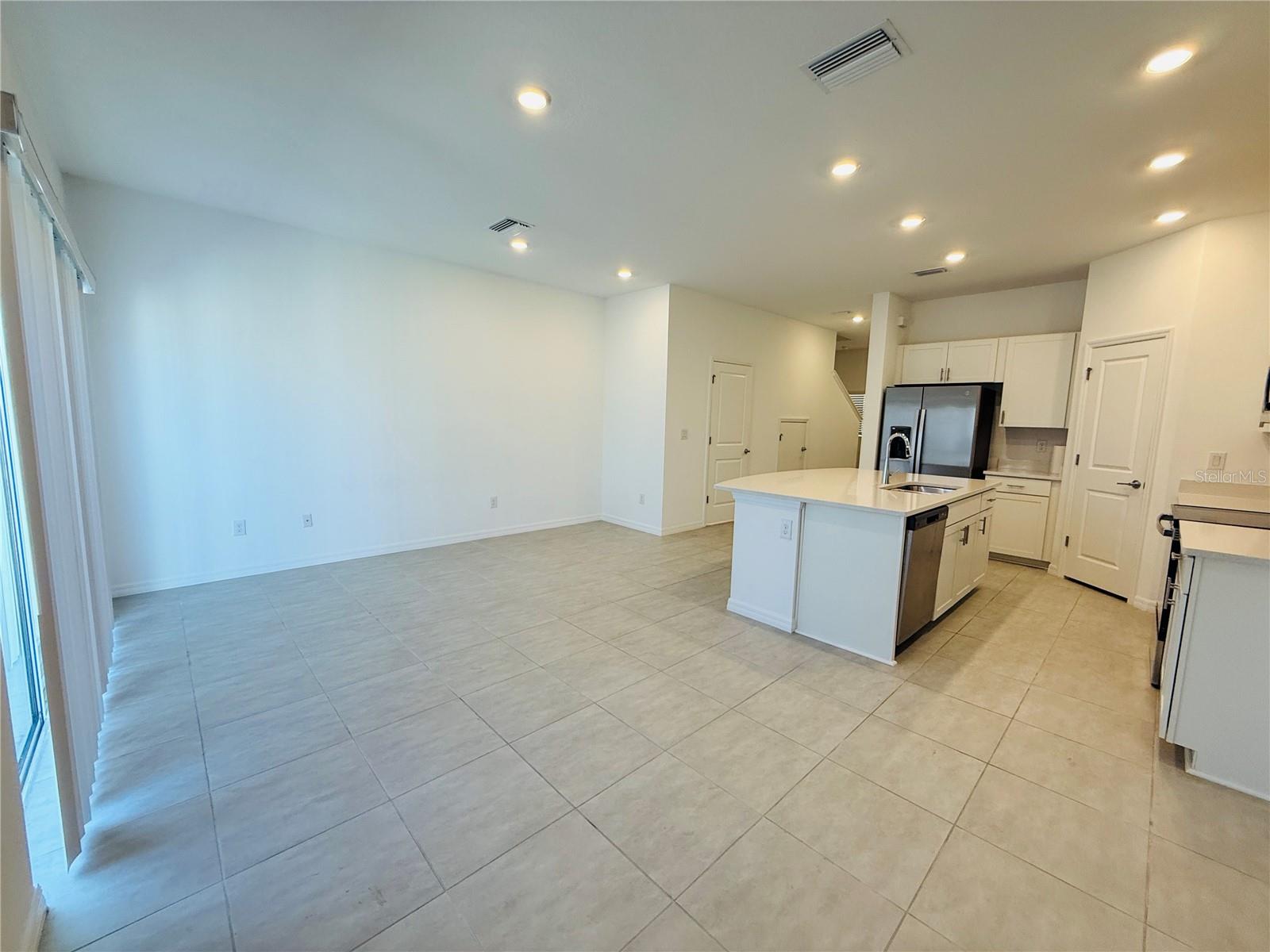 Image 4 of 30 For 2264 Paravane Way