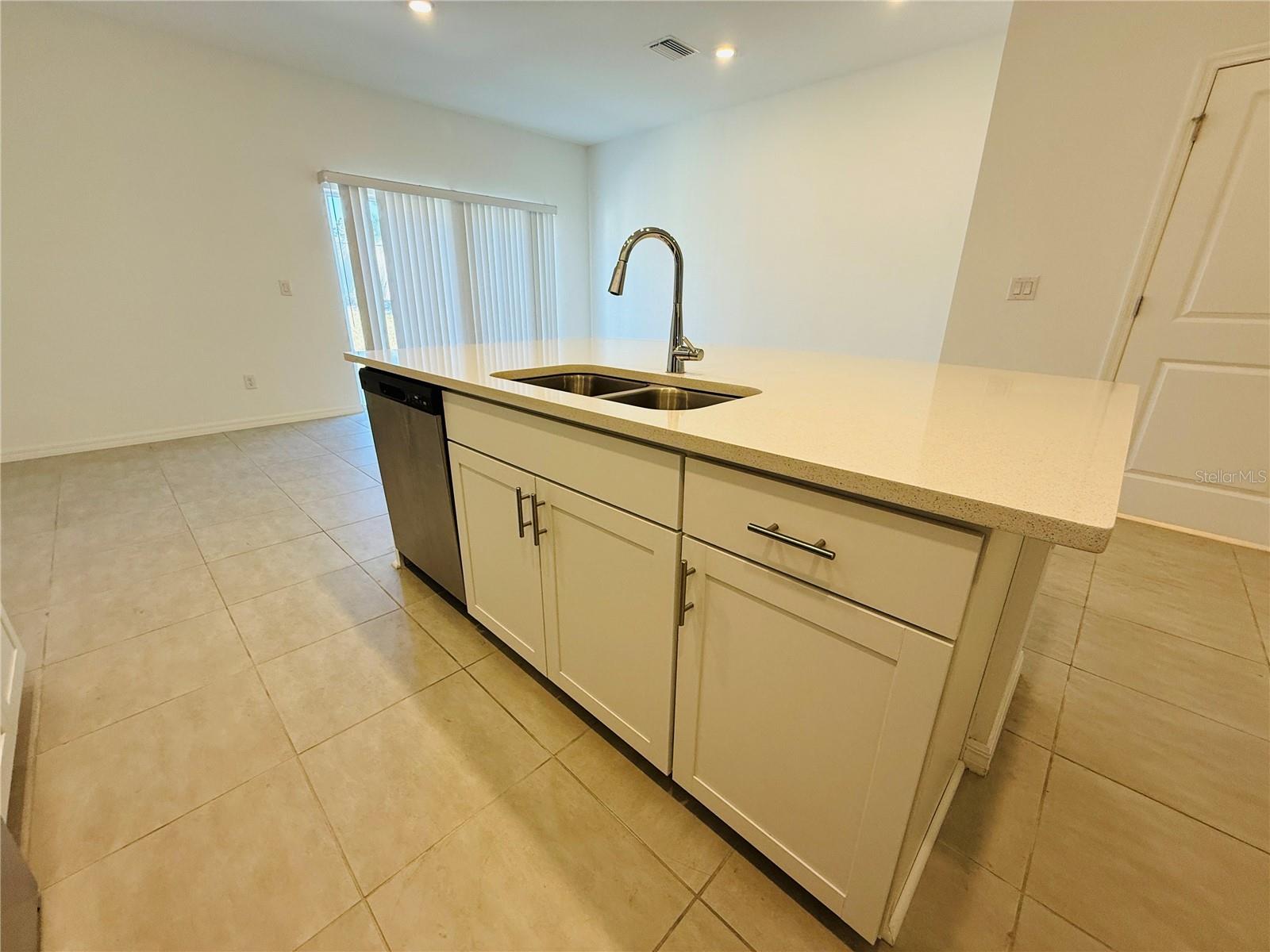 Image 8 of 30 For 2264 Paravane Way