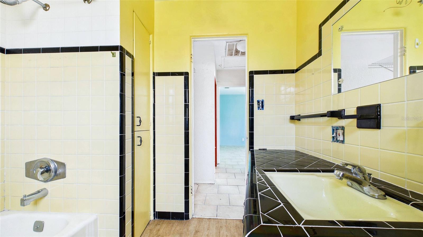 Image 12 of 31 For 2706 46th Street S