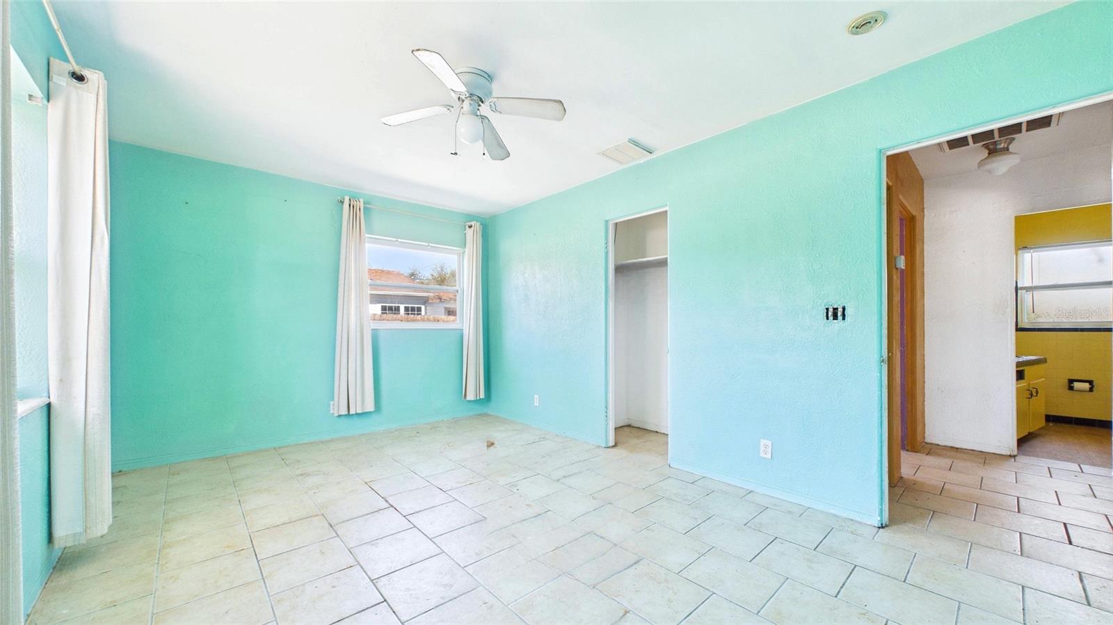 Image 17 of 31 For 2706 46th Street S