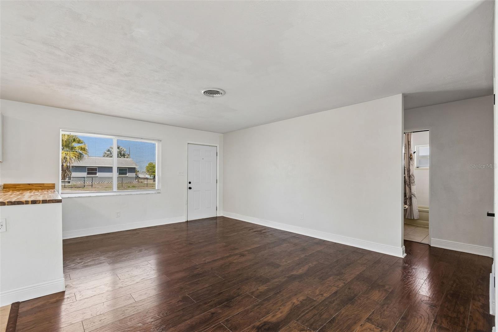 Image 10 of 50 For 5755 43rd Street N