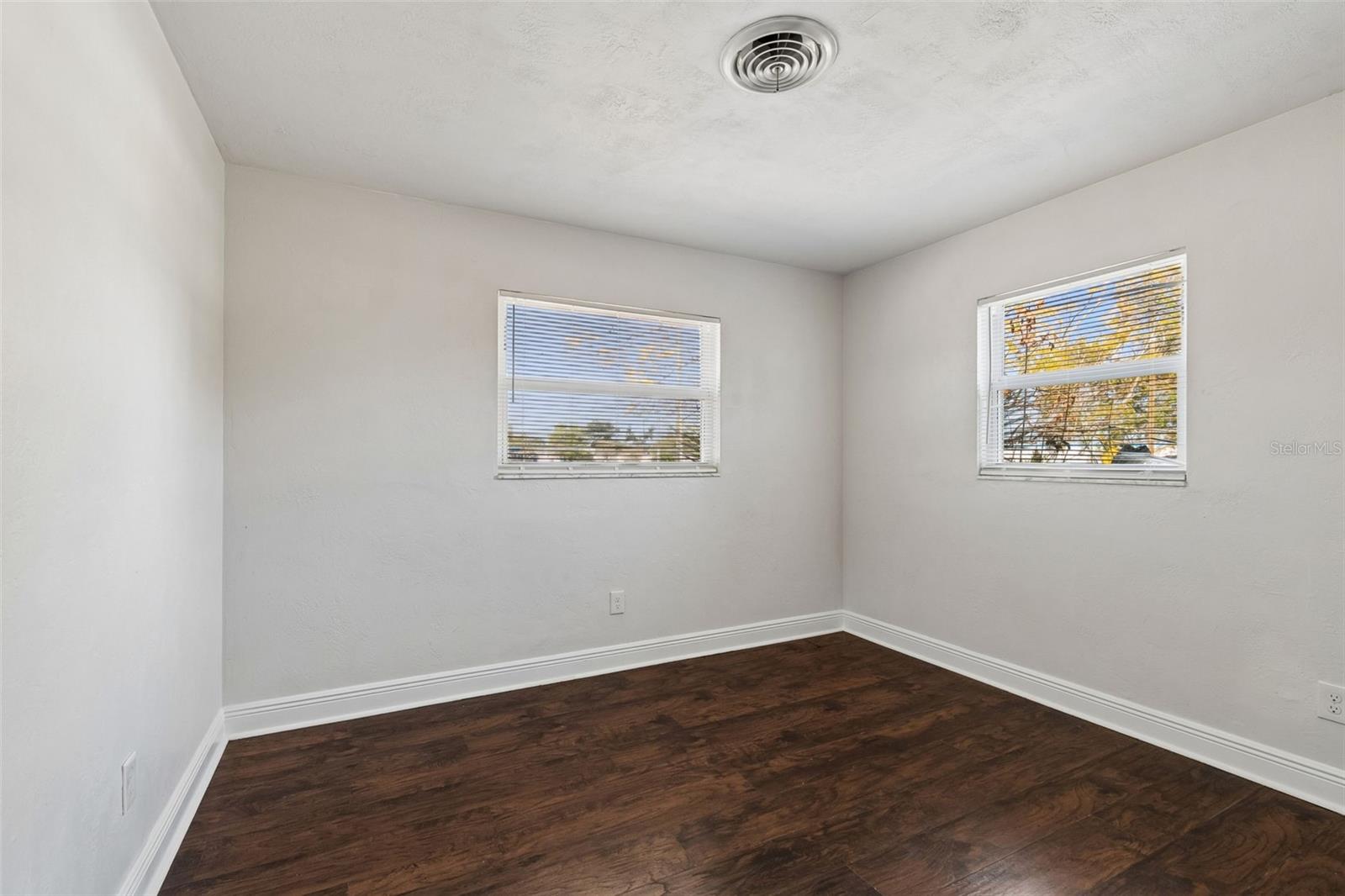 Image 29 of 50 For 5755 43rd Street N