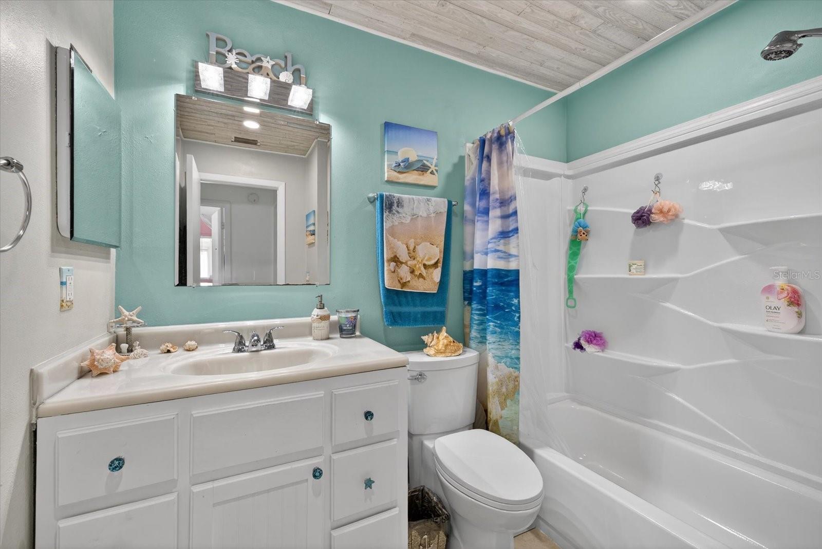 Image 19 of 22 For 3042 Cypress Green Drive