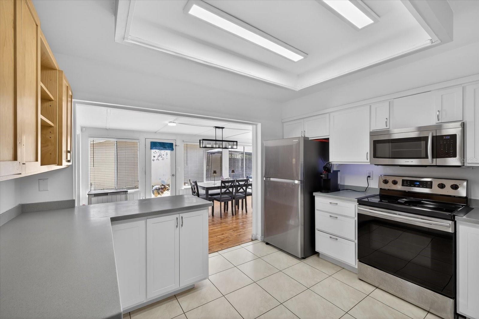 Image 3 of 22 For 3042 Cypress Green Drive