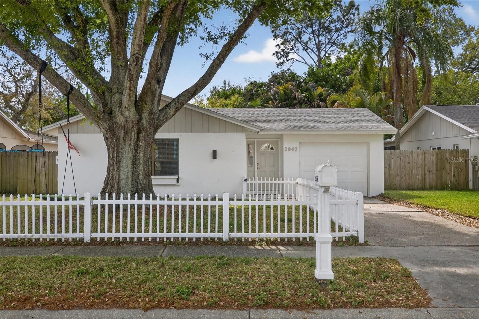 Image 6 of 22 For 3042 Cypress Green Drive