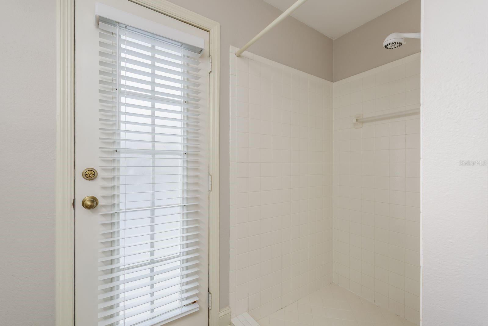 Listing photo id 28 for 469 Pine Warbler Way N