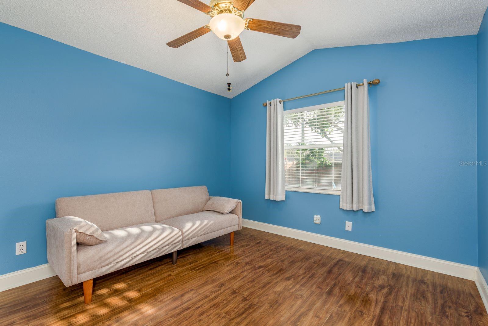 Listing photo id 29 for 469 Pine Warbler Way N