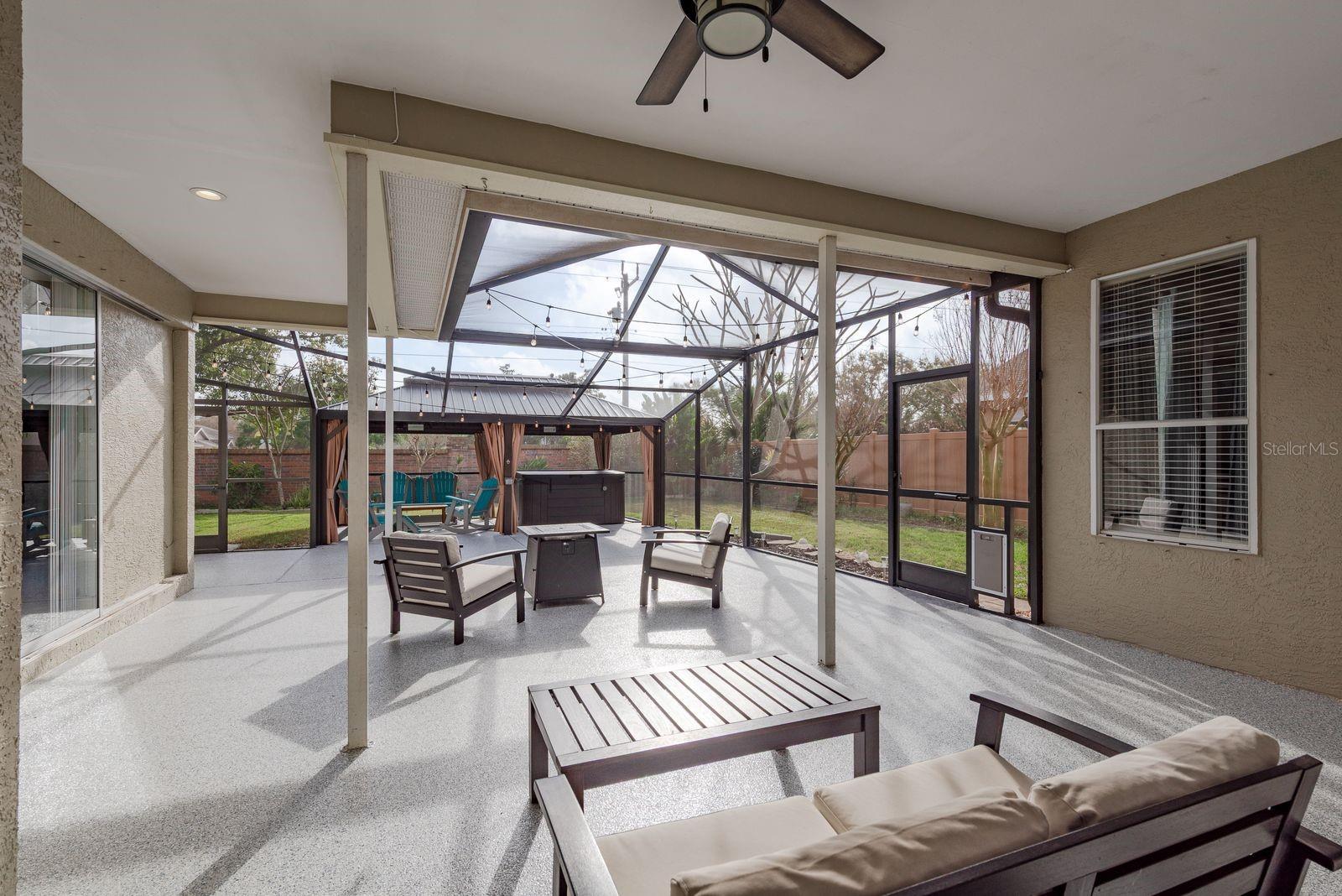 Listing photo id 32 for 469 Pine Warbler Way N