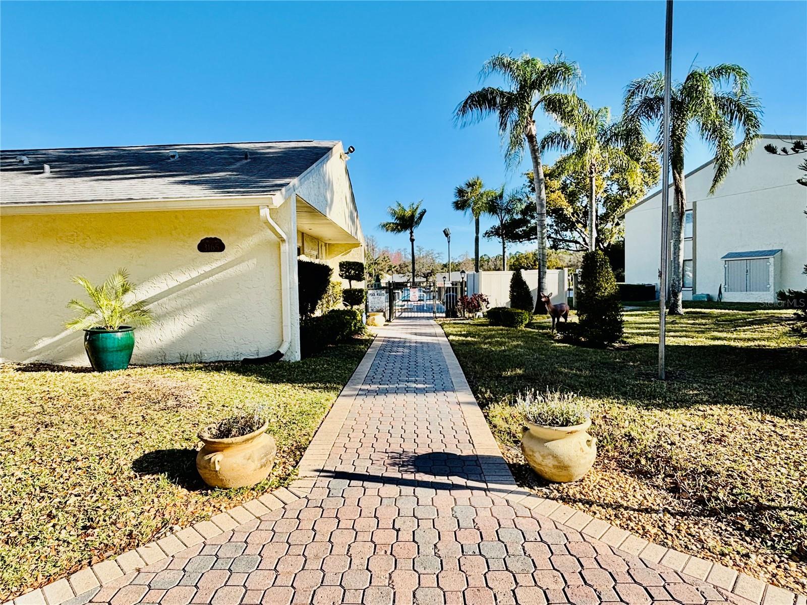 Image 21 of 23 For 1354 Shady Pine Way E2