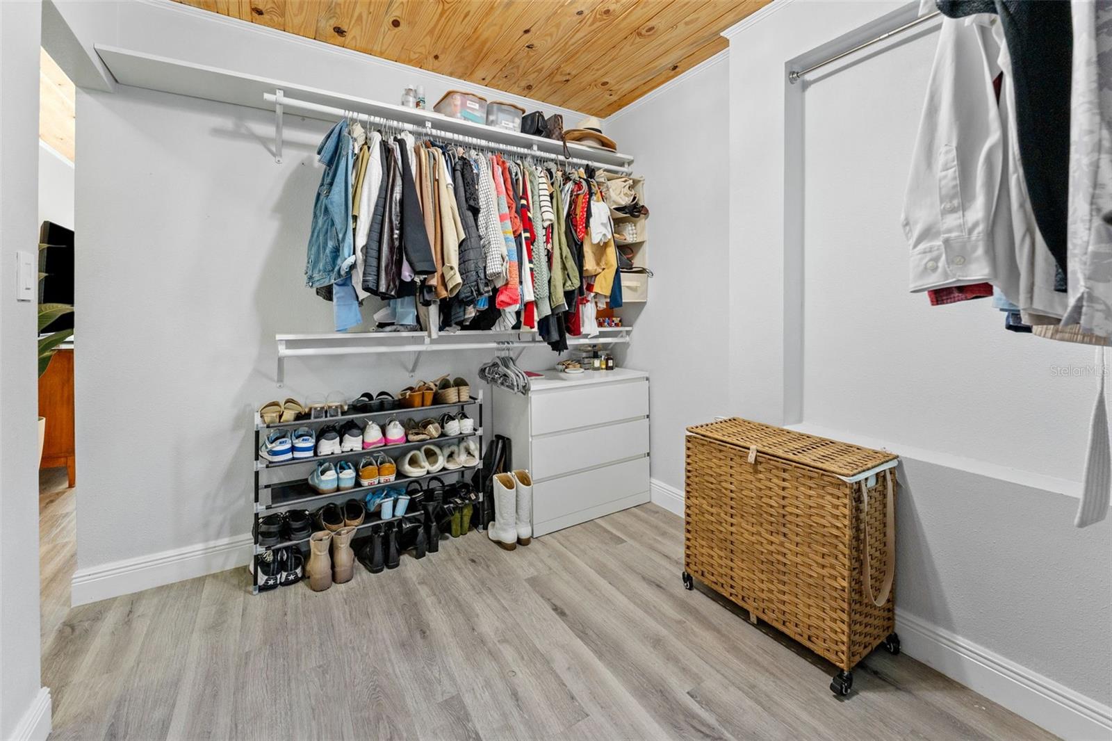 Image 19 of 46 For 6317 22nd Street