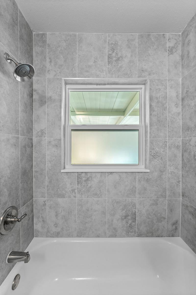 Image 25 of 46 For 6317 22nd Street