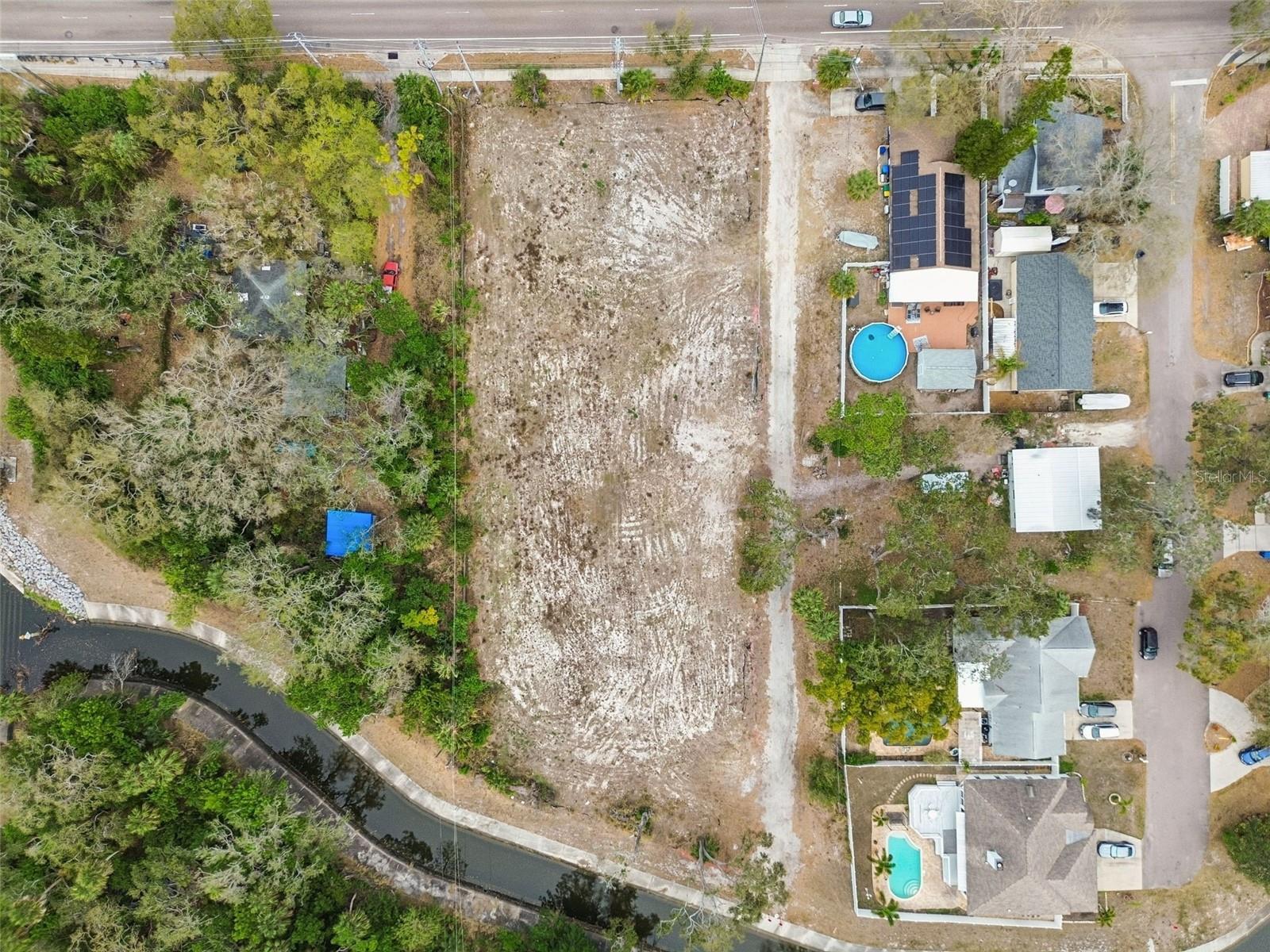 Image 3 of 5 For 7378 54th Avenue N