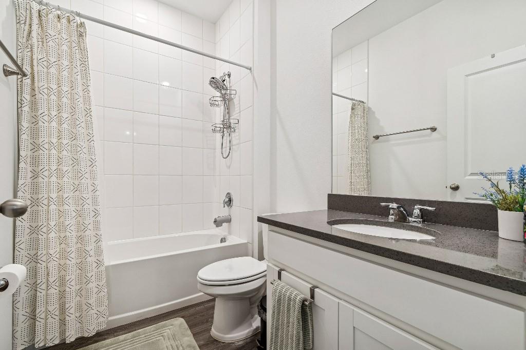 Image 16 of 42 For 5411 Los Robles Court