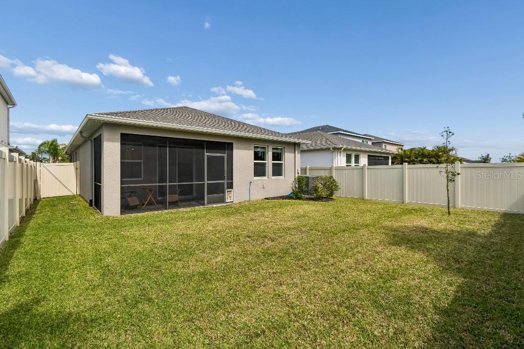 Image 26 of 42 For 5411 Los Robles Court