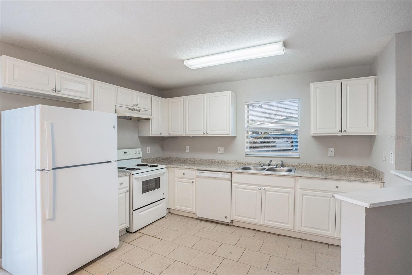 Image 11 of 28 For 3807 Palifox Street