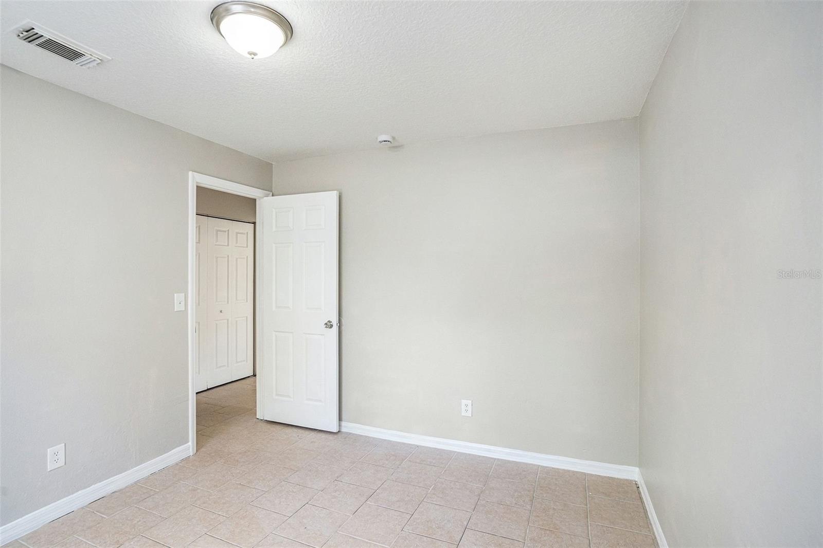 Image 17 of 28 For 3807 Palifox Street