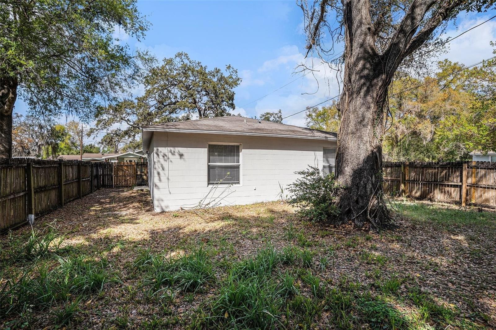 Image 27 of 28 For 3807 Palifox Street