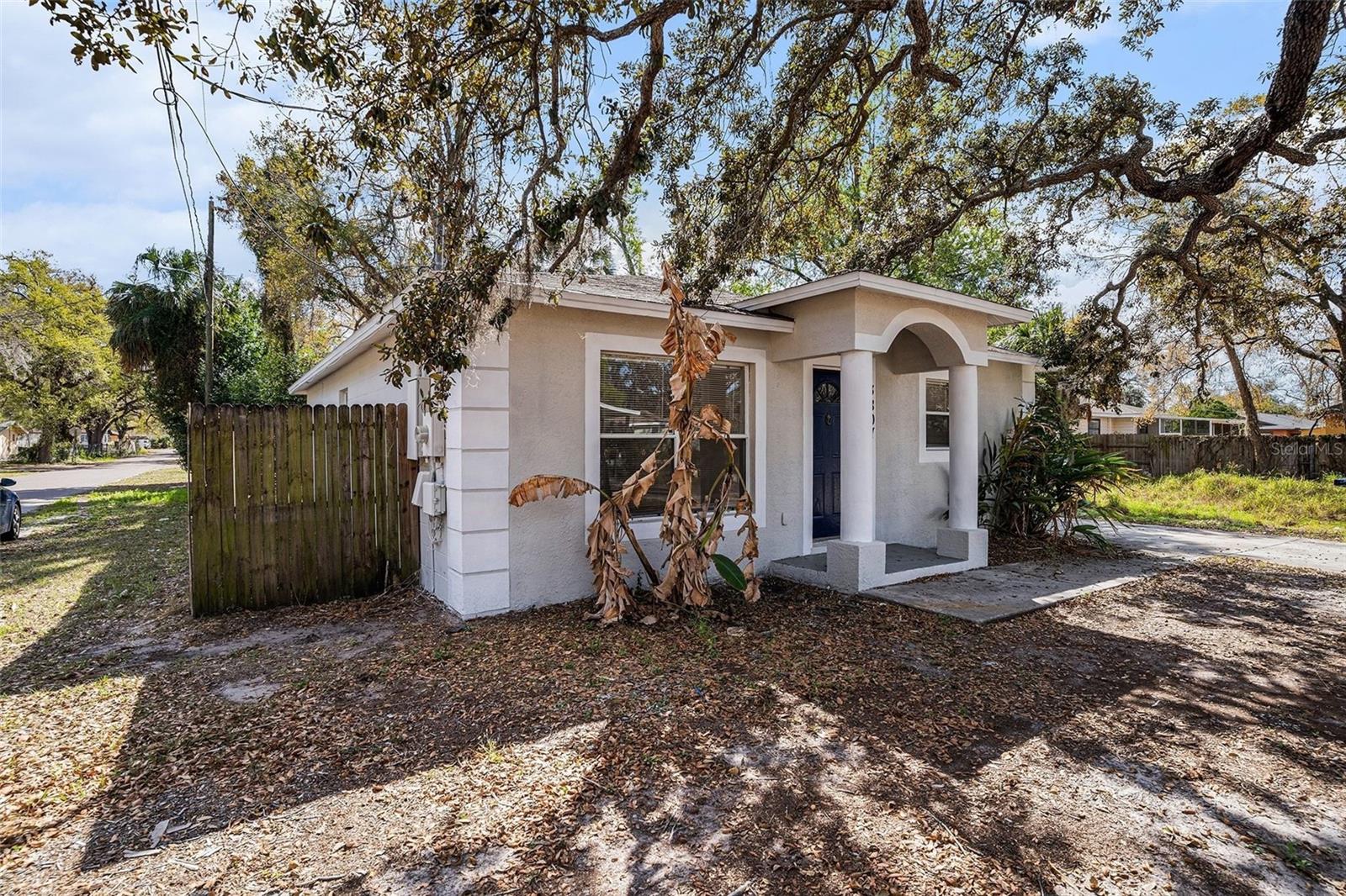 Image 4 of 28 For 3807 Palifox Street