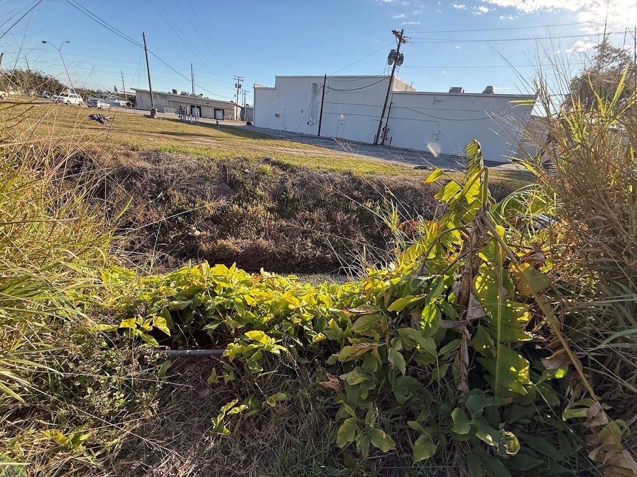 Image 12 of 40 For 1203 40th Avenue W