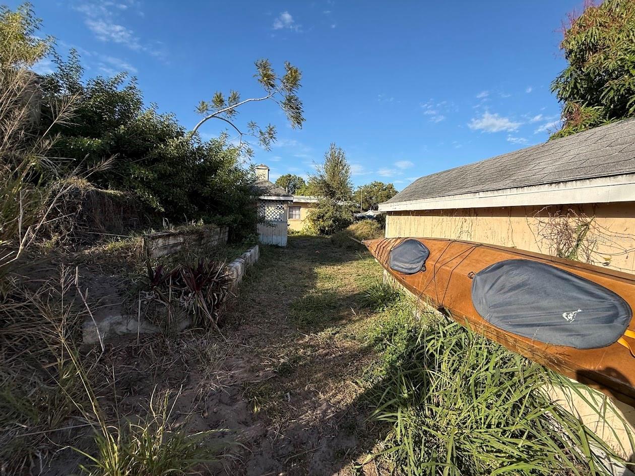 Image 13 of 40 For 1203 40th Avenue W