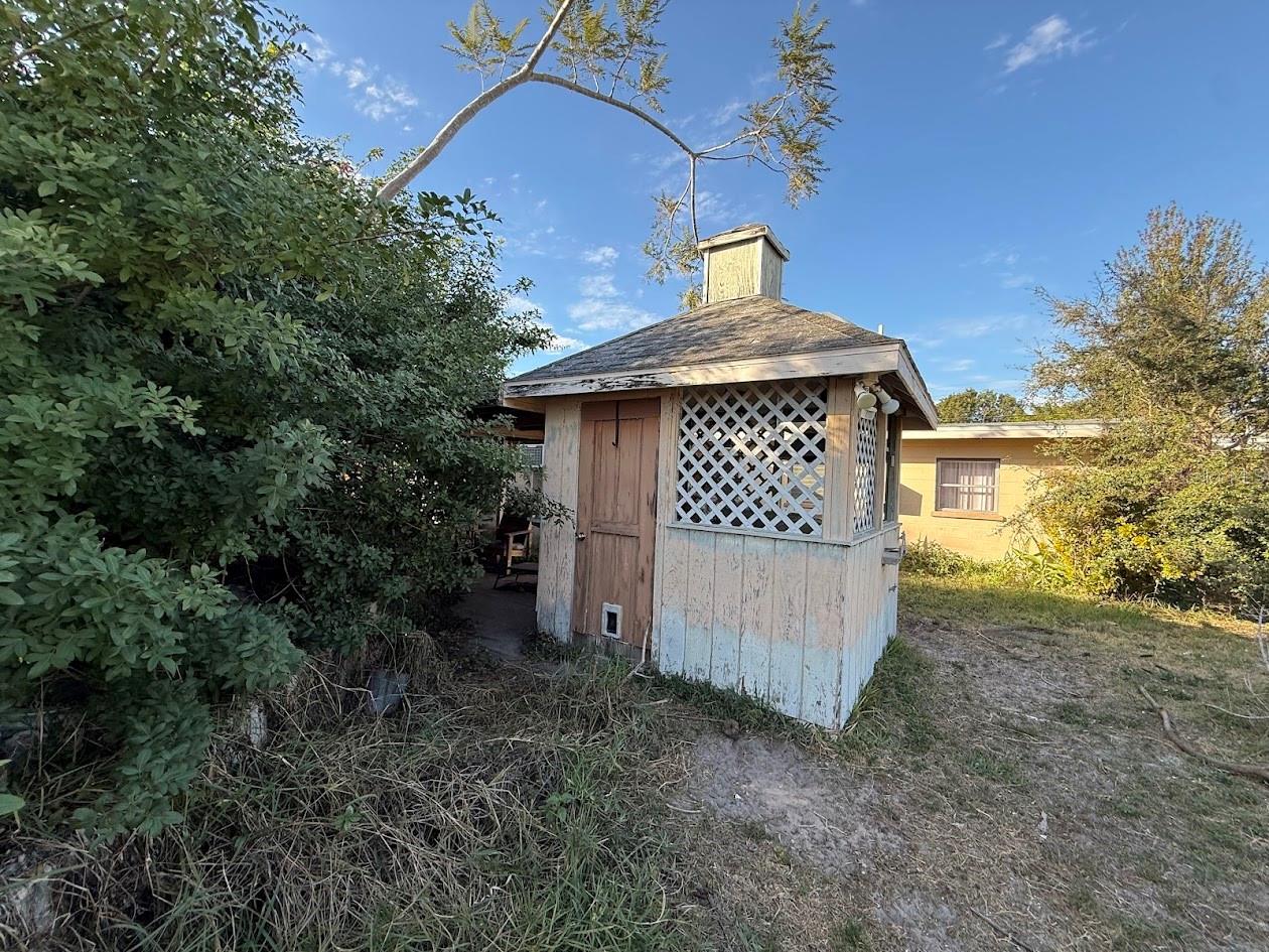 Image 14 of 40 For 1203 40th Avenue W