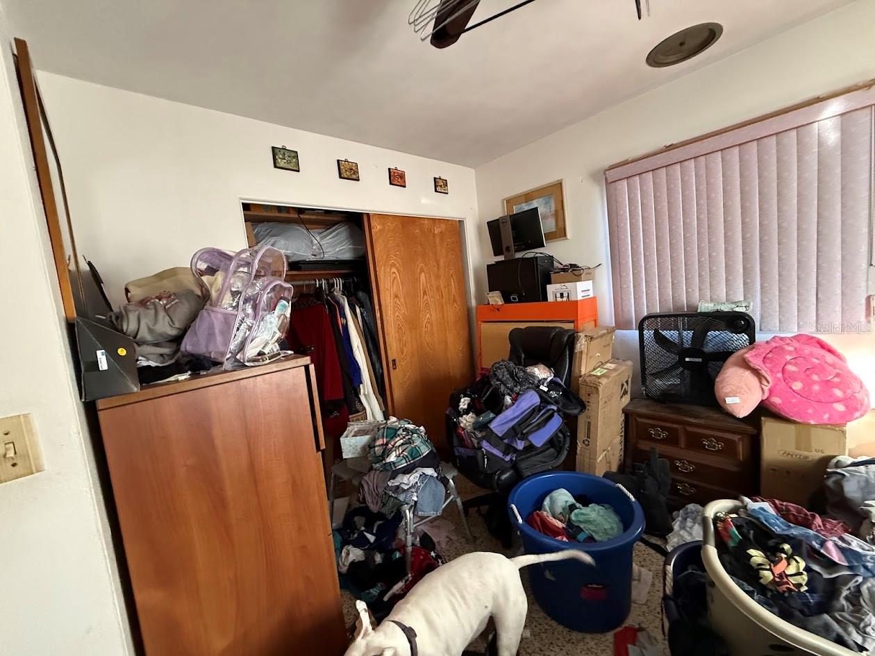 Image 17 of 40 For 1203 40th Avenue W