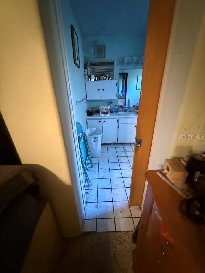 Image 22 of 40 For 1203 40th Avenue W