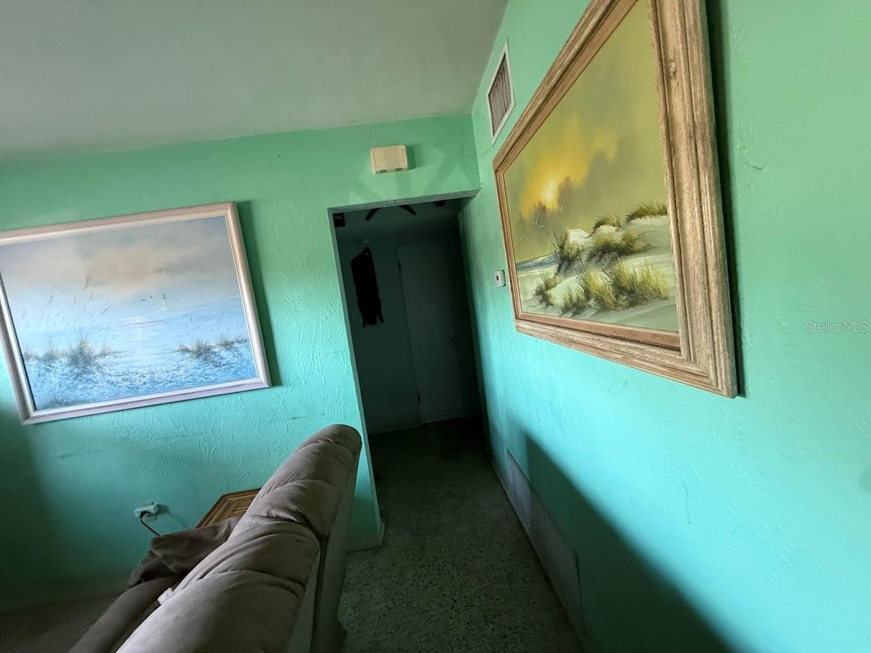 Image 6 of 40 For 1203 40th Avenue W