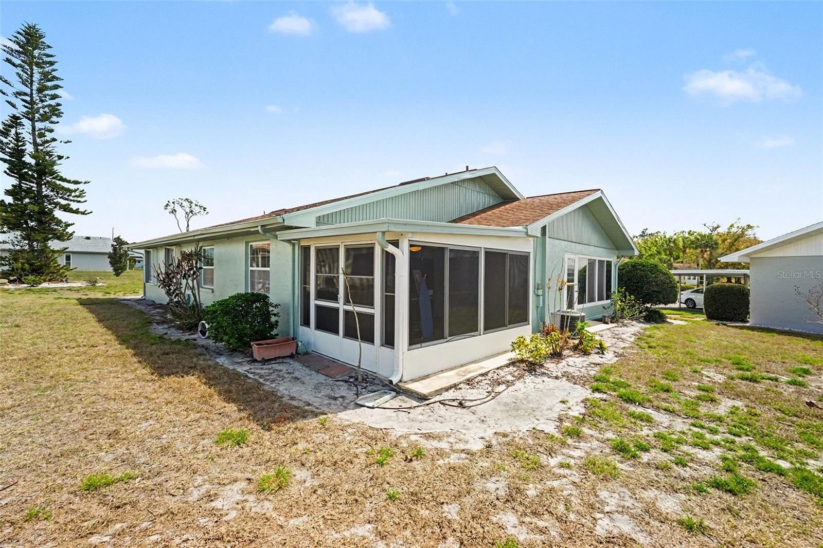 Image 33 of 38 For 401 Finchley Court A