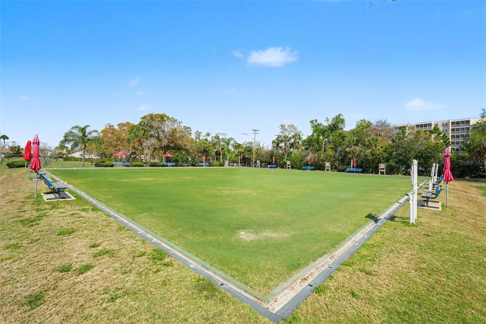 Image 35 of 38 For 401 Finchley Court A