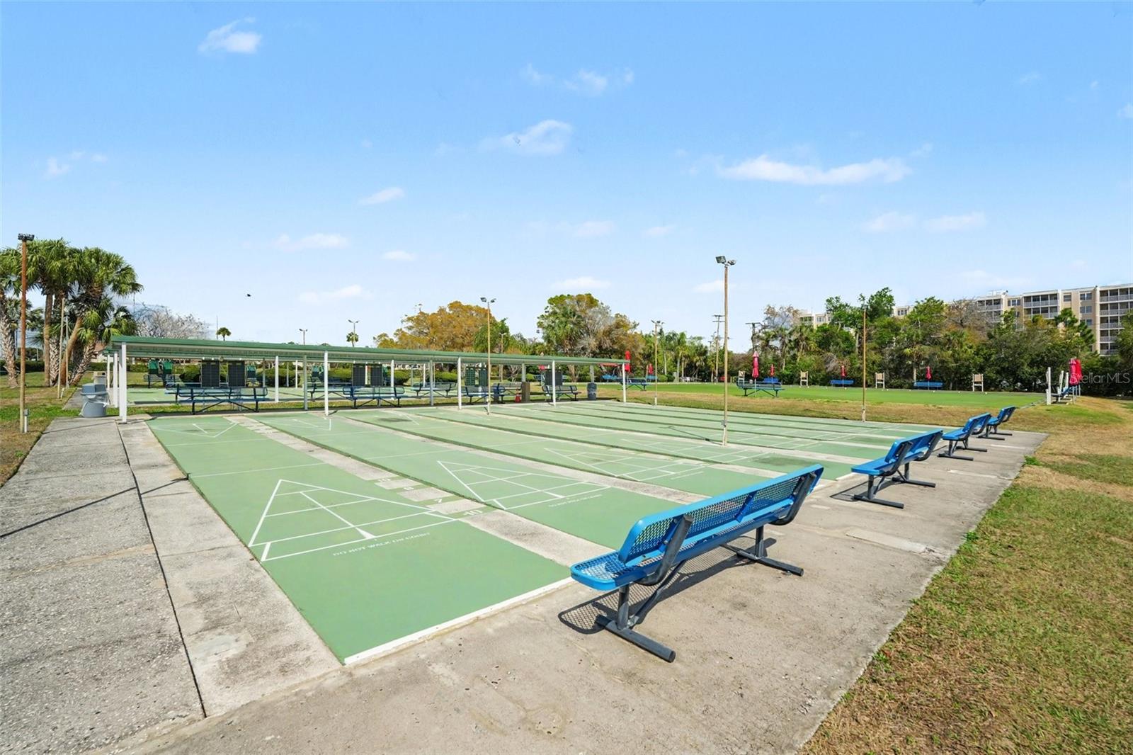 Image 37 of 38 For 401 Finchley Court A