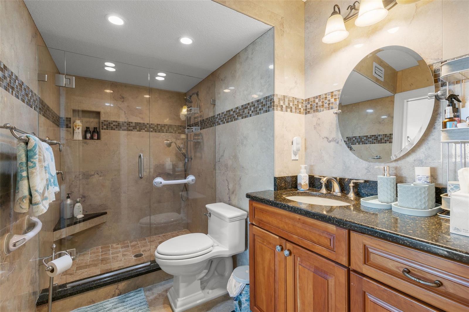 Image 17 of 24 For 5279 Isla Key Boulevard S 413