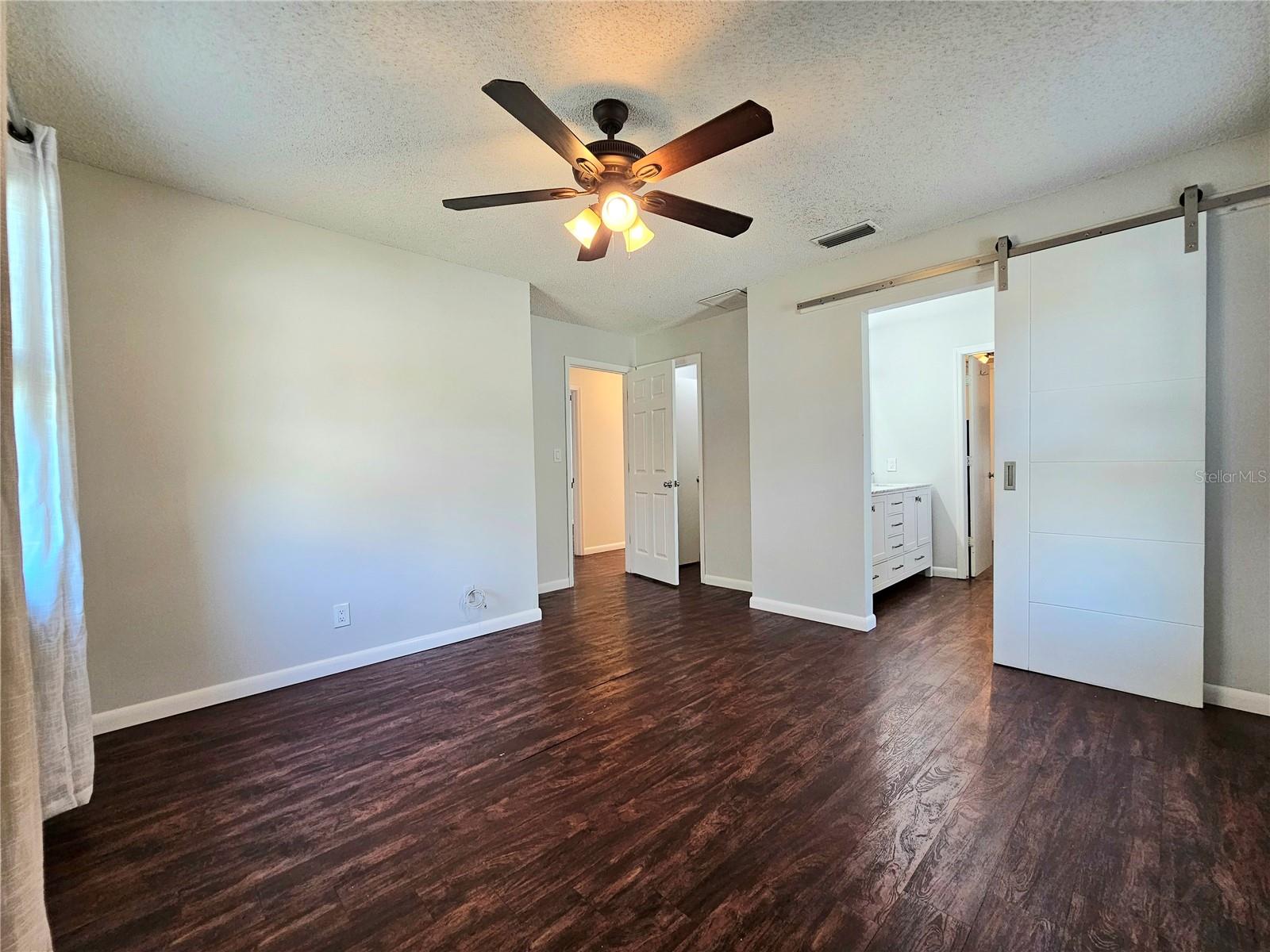 Image 14 of 40 For 1649 12th Street Sw