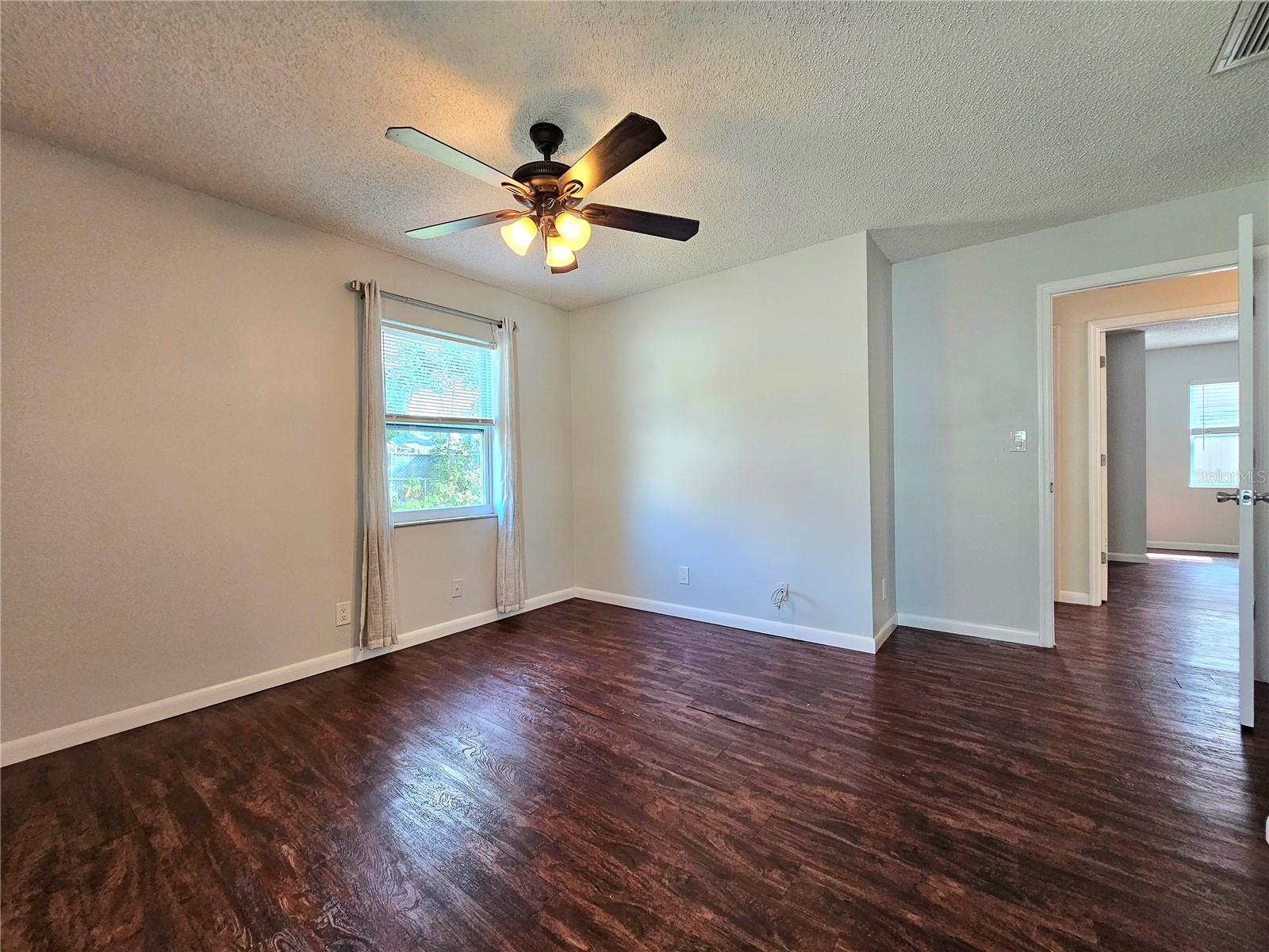 Image 19 of 40 For 1649 12th Street Sw