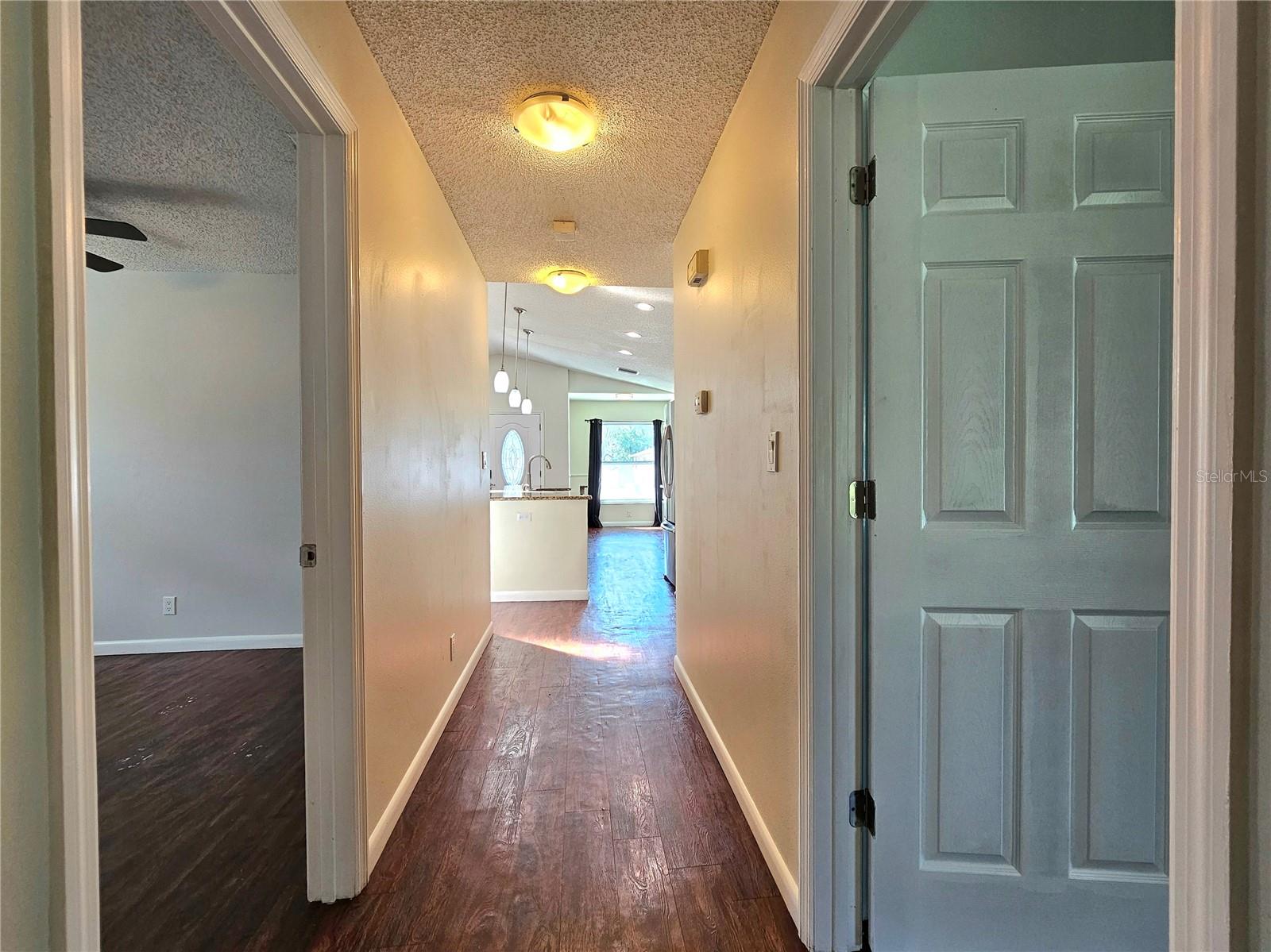 Image 28 of 40 For 1649 12th Street Sw