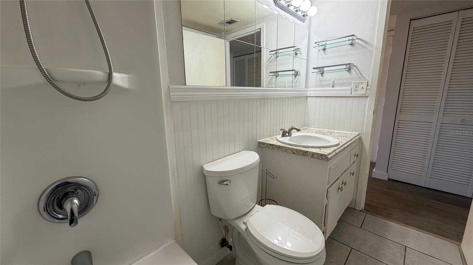 Image 23 of 52 For 215 Mcmullen Booth Road 182