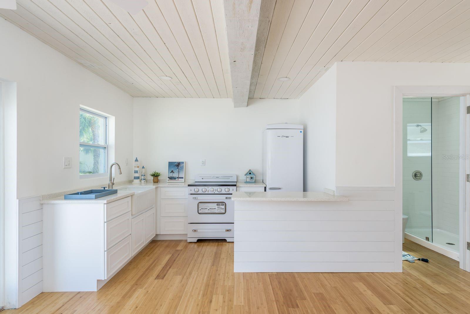 Listing photo id 5 for 1115 Pennsylvania Avenue