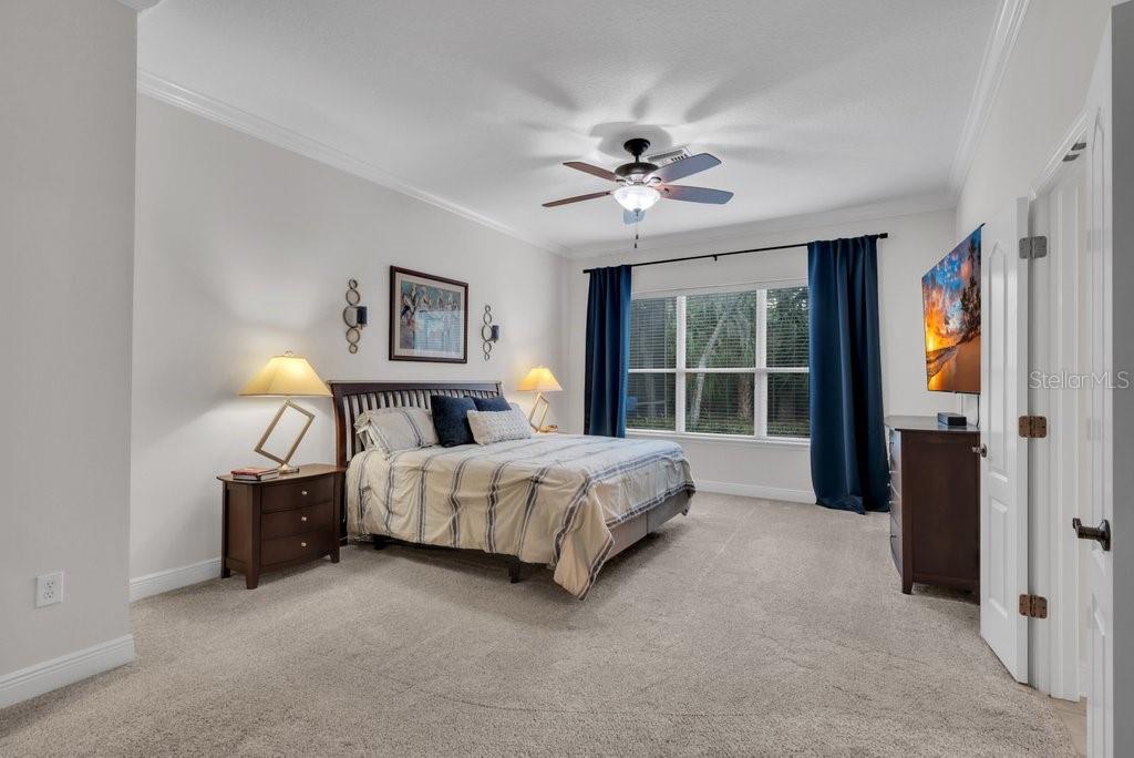 Listing photo id 17 for 15912 Ternglade Drive