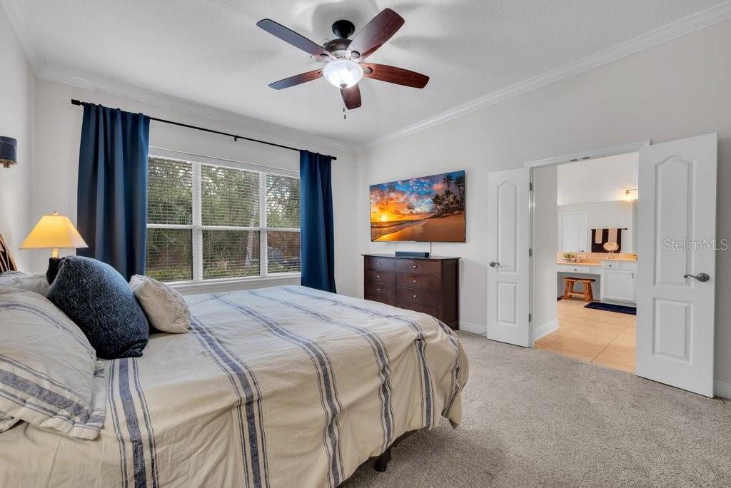 Listing photo id 18 for 15912 Ternglade Drive