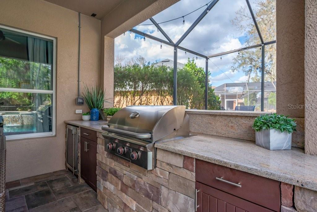 Listing photo id 32 for 15912 Ternglade Drive