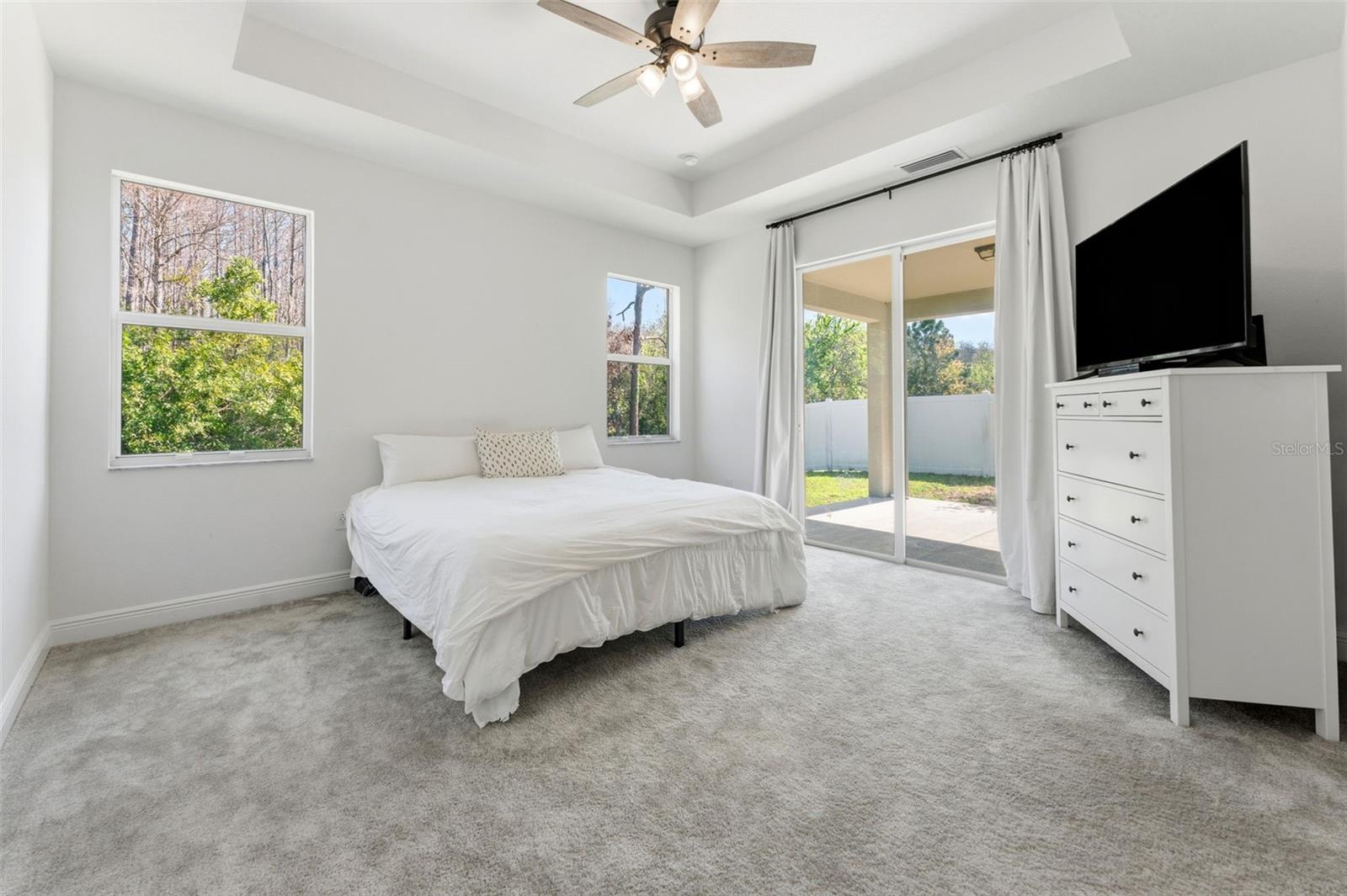 Image 17 of 49 For 8322 Eagle Brook Drive