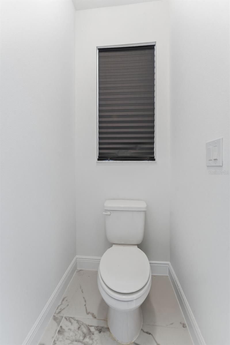 Image 22 of 49 For 8322 Eagle Brook Drive