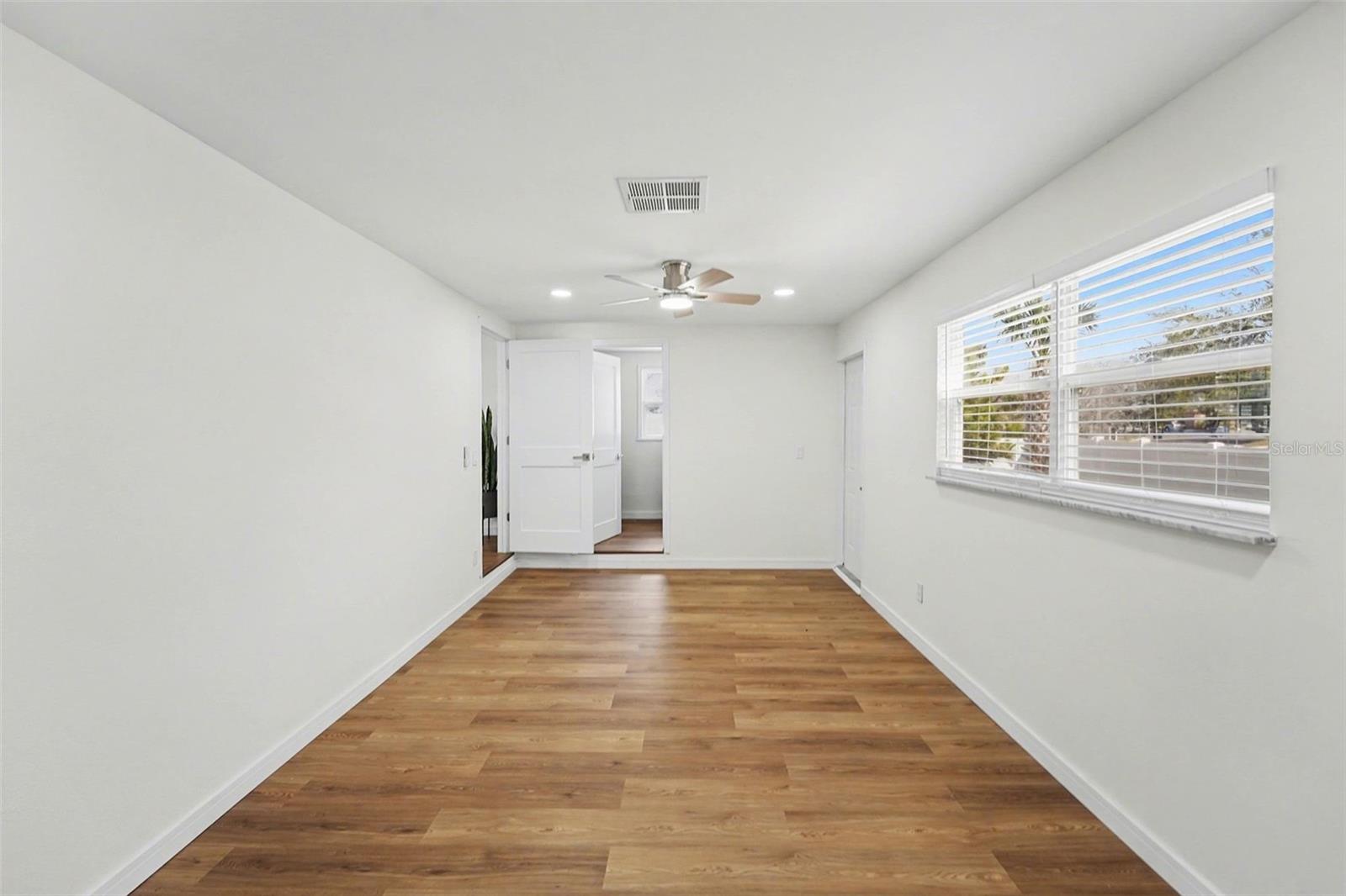 Image 22 of 31 For 6511 Sawyer Court