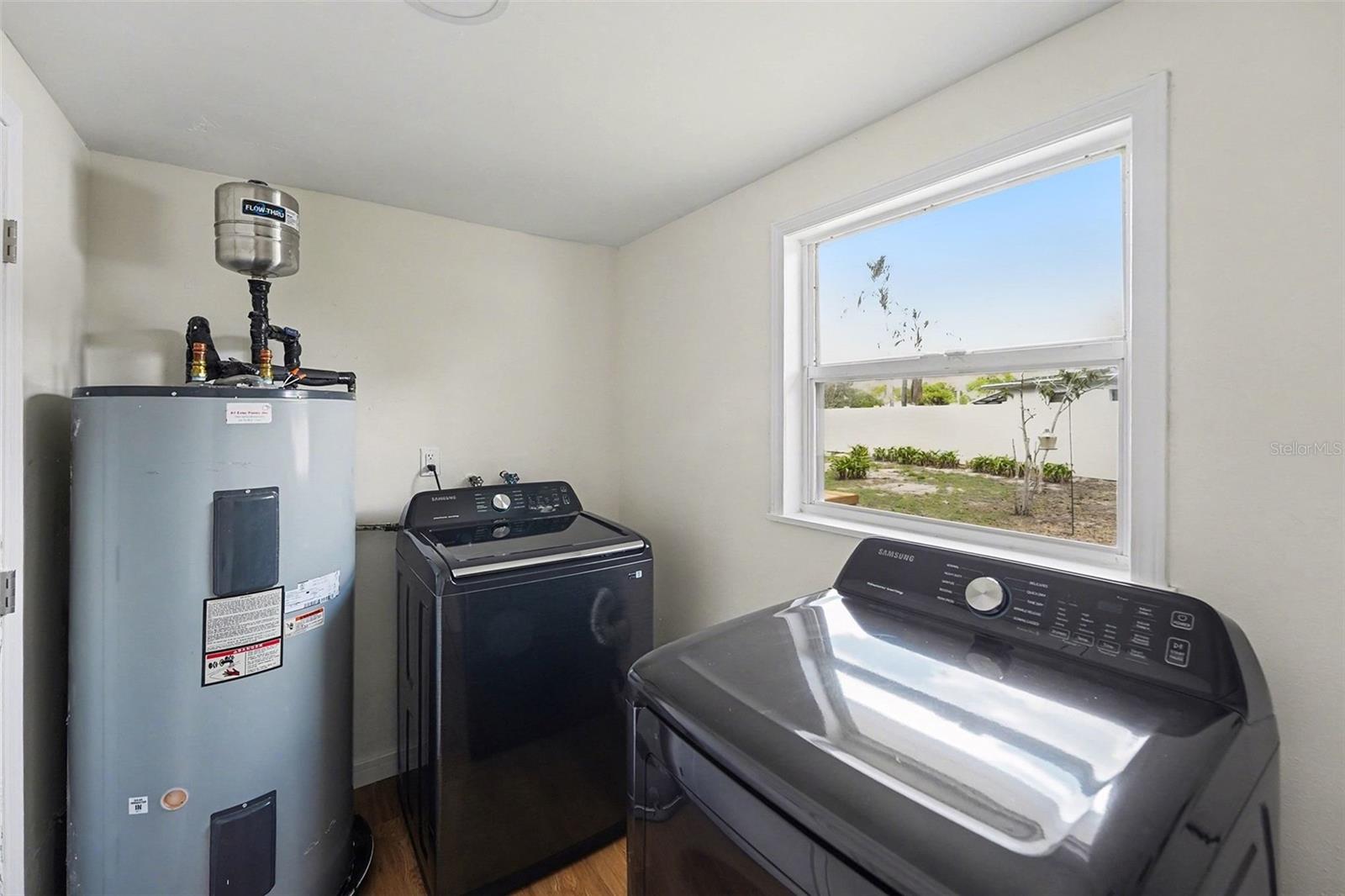 Image 28 of 31 For 6511 Sawyer Court